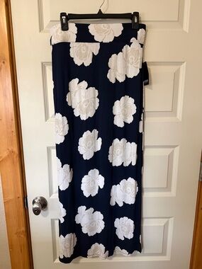 a.n.a. Women’s Navy Blue Floral Maxi Skirt